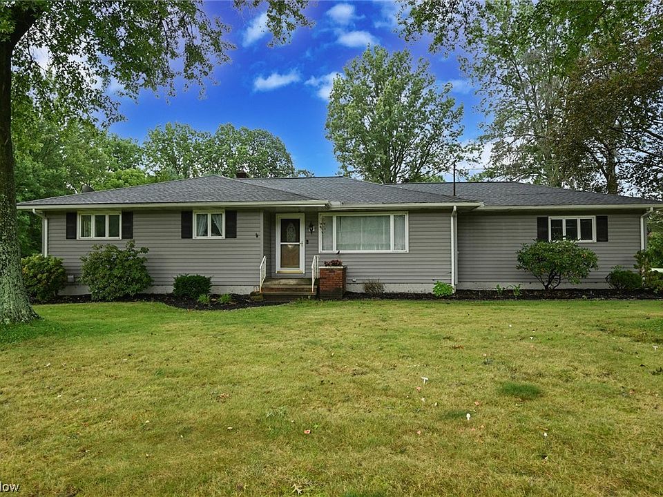 1st image of 850 Norton Dr
