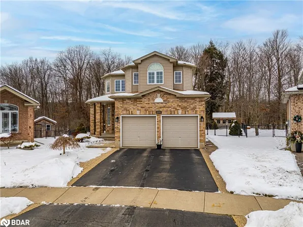 524 Country Clair Pl, Kitchener, ON N2A 4M7