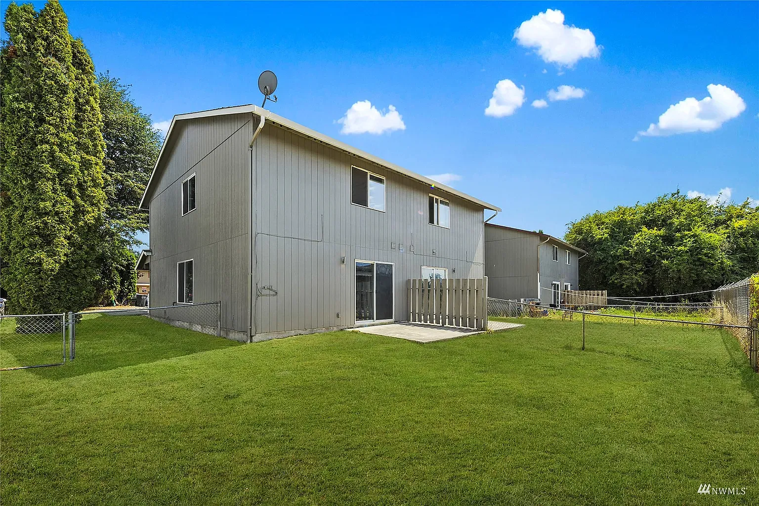 3 bed, 1425 sqft, $2,800 — Photo 3