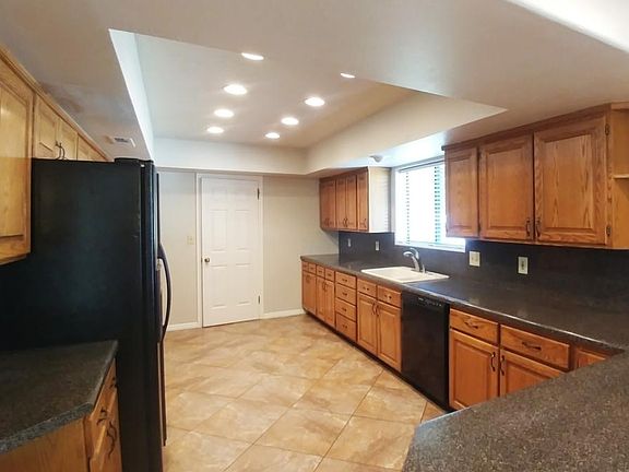 4th image of 2396 E 80 North Cir