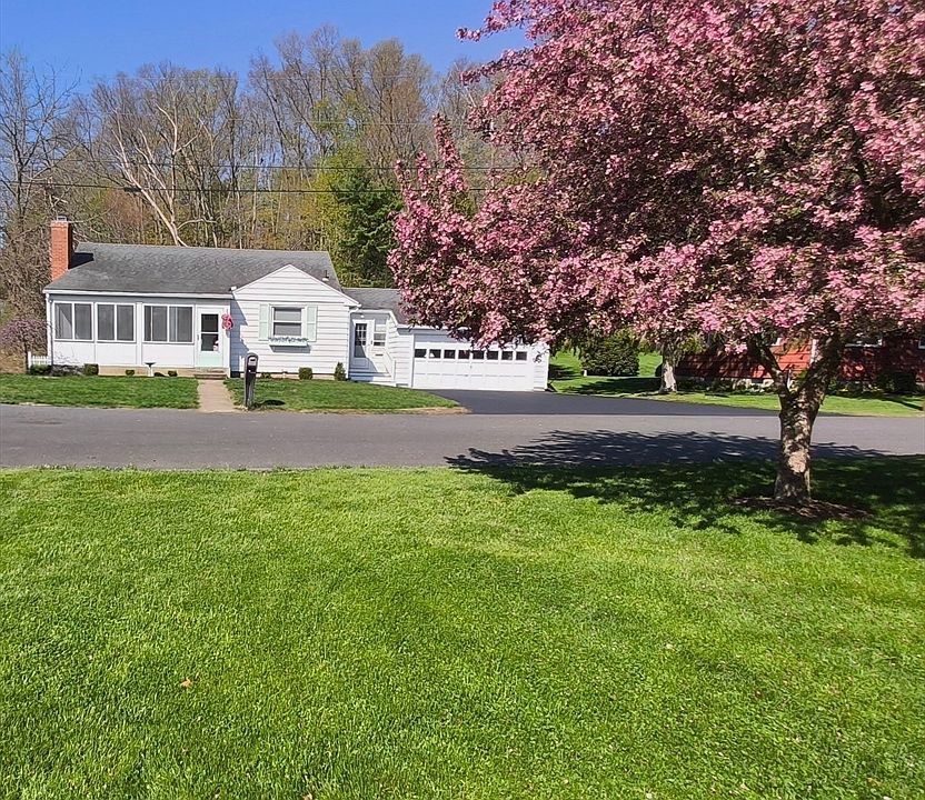 1st image of 2 Boivin Ave