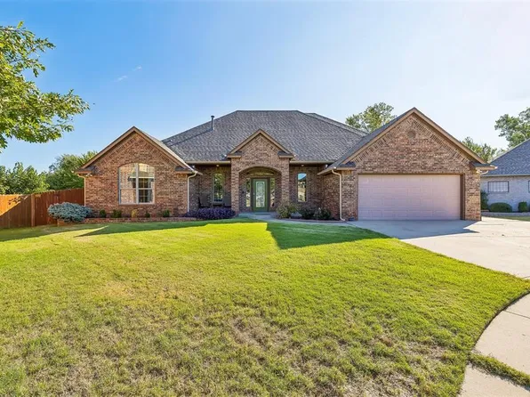 10801 NW 118th Pl, Yukon, OK 73099