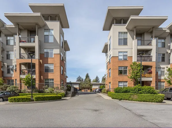 33546 Holland Ave #301, Abbotsford, BC V2S 0C1