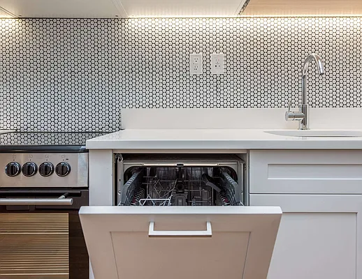 Rented by Nooklyn NYC LLC | media 37