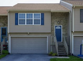 163 Norlawn Cir, Lancaster, PA 17601