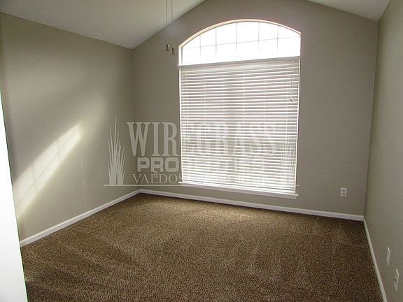 4th image of 2940 Findley Chase