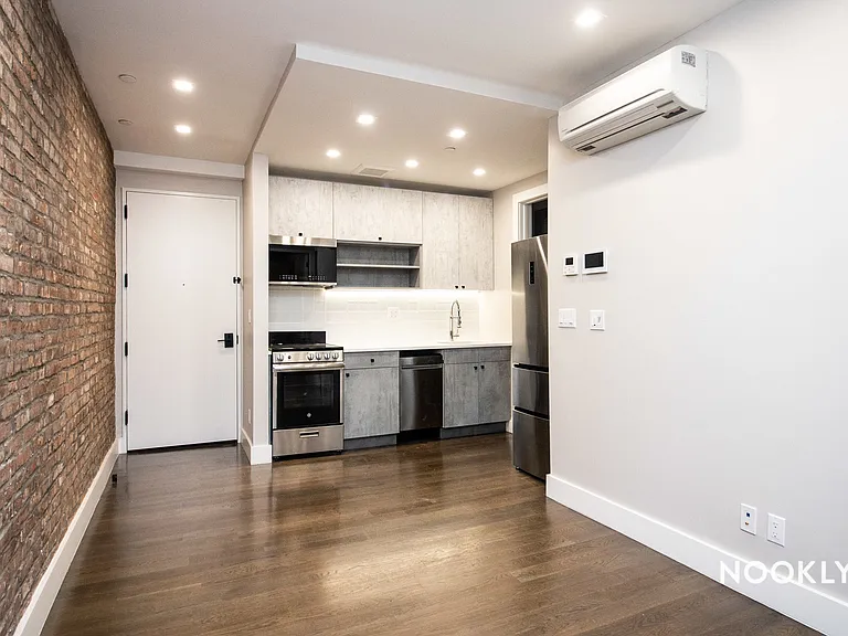 199 Stockholm St #4F — Photo 3