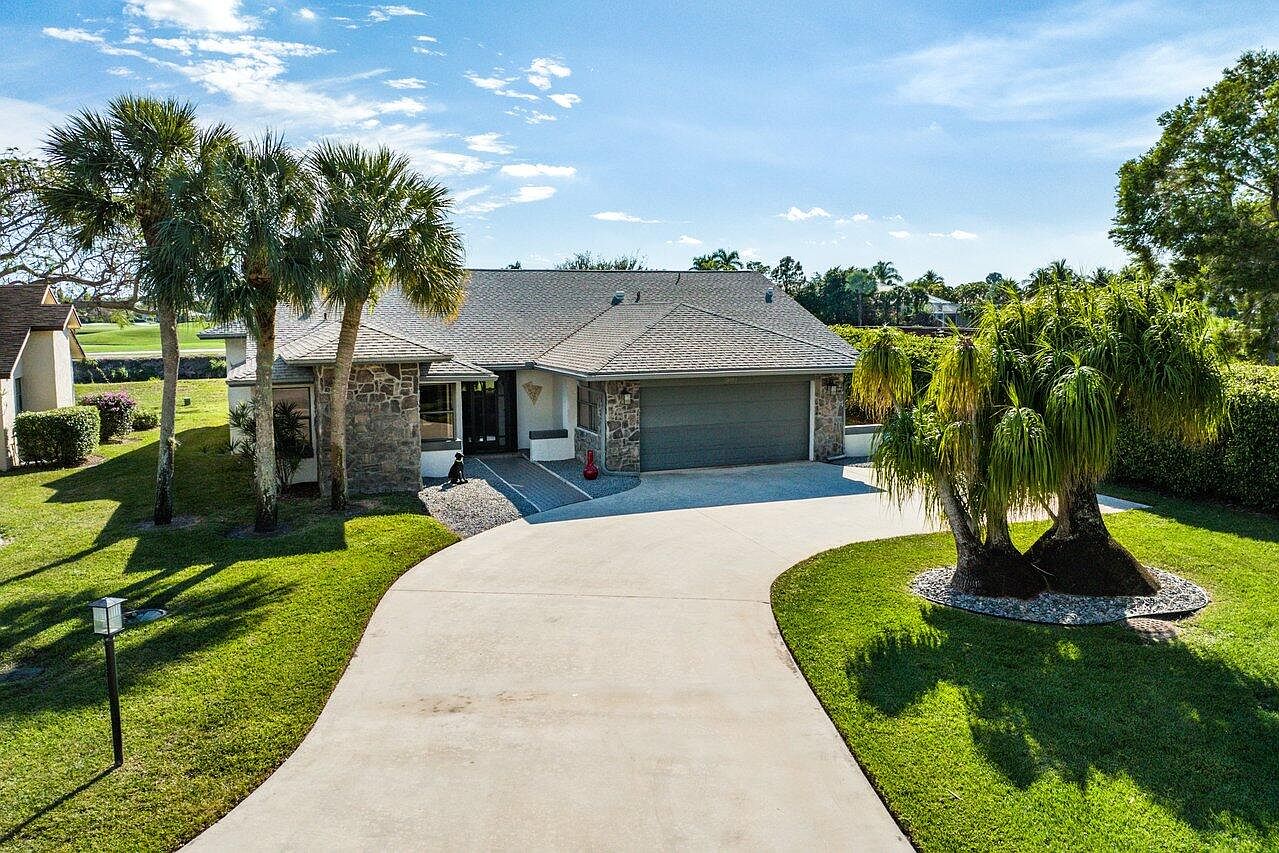 5699 Willow Creek Ln