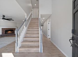 300 Mysen Dr, Cordova, TN 38018