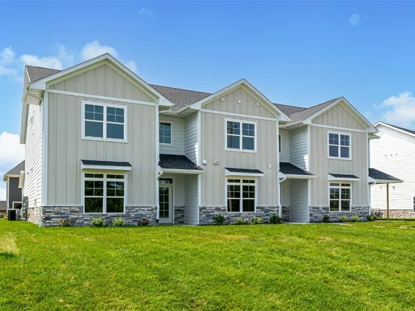 4675 Herbert Hoover Hwy #B, Iowacity, IA 52240