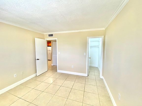 5th image of 4265 NW South Tamiami Canal Dr #308