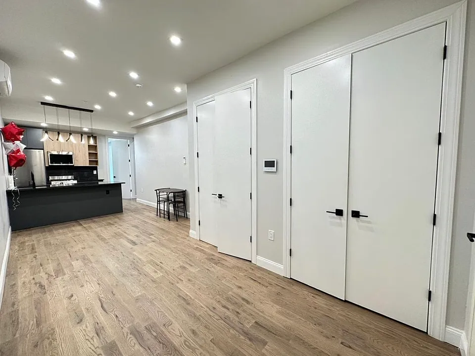 64 Logan Ave #1B