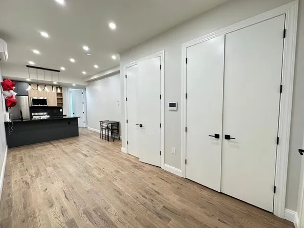 64 Logan Ave #1B, Jersey City, NJ 07306