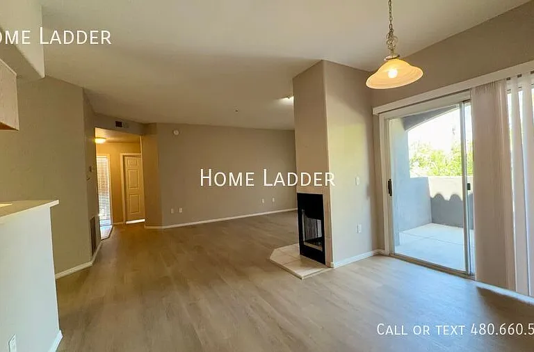 600 W Grove Pkwy #2207 — Photo 3