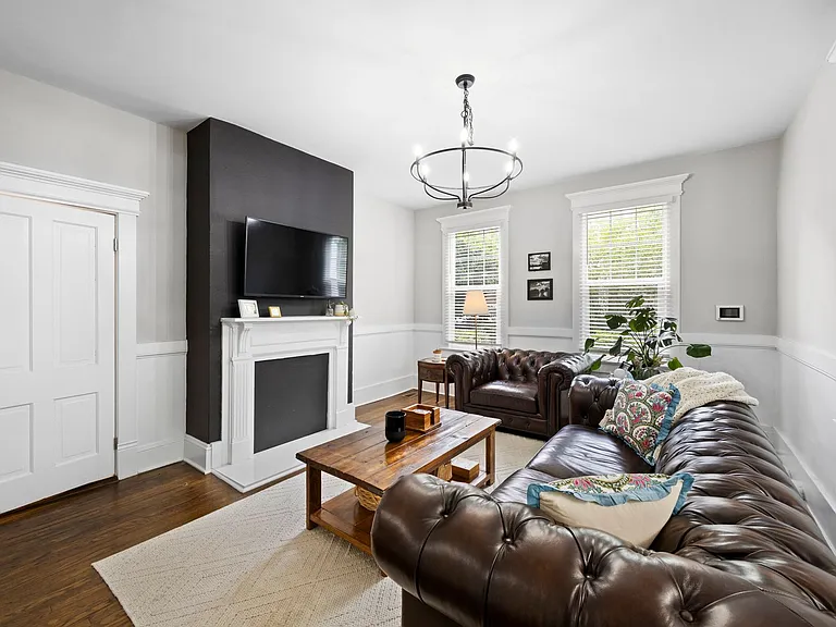 3114 Luxembourg Ave — Photo 8
