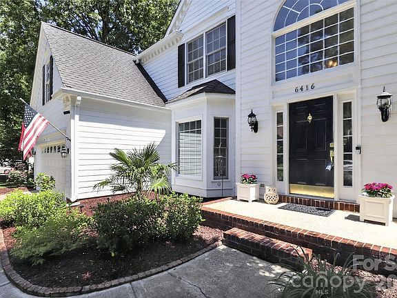 3rd image of 6416 Stargaze Ln
