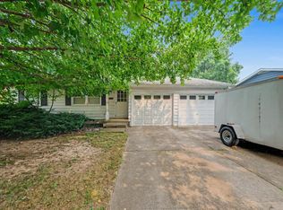 1223 Brookview Dr, Huron, OH 44839