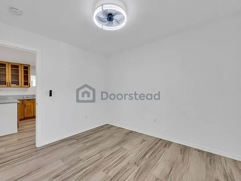 3608 Pomona St — Photo 16