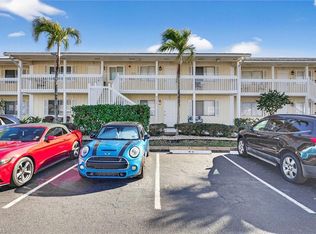 4617 Bayshore DR #H4, NAPLES, FL 34112