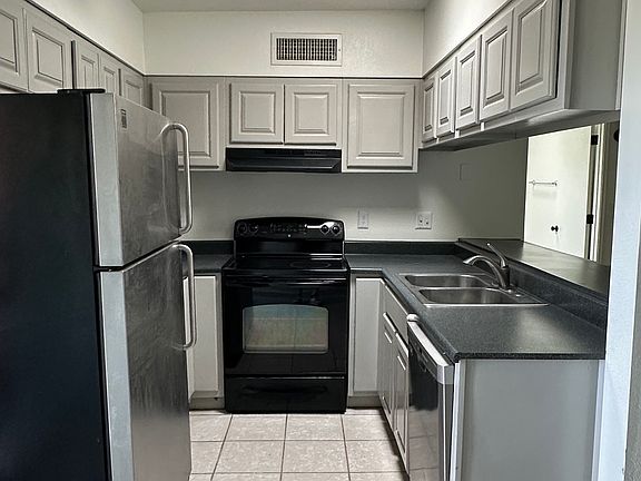 2nd image of 8836 E Arbor St