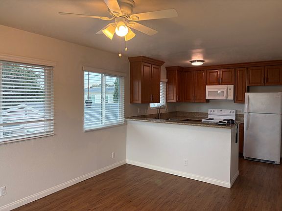 5th image of 4051 38th St APT 3