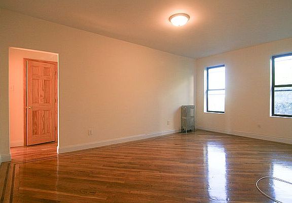3rd image of 78-11 Kew Forest Ln #4DB
