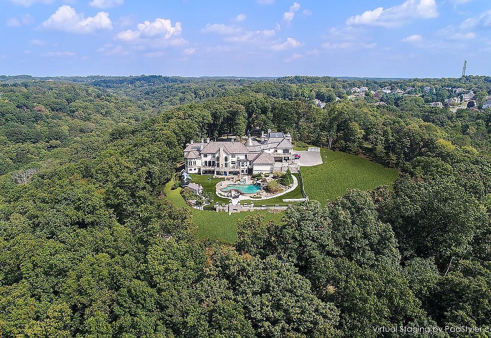 724 Bristlecone Dr, Gibsonia, PA 15044 Zillow