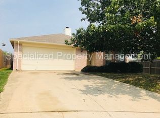 4166 N Coral Springs Dr, Fort Worth, TX 76123