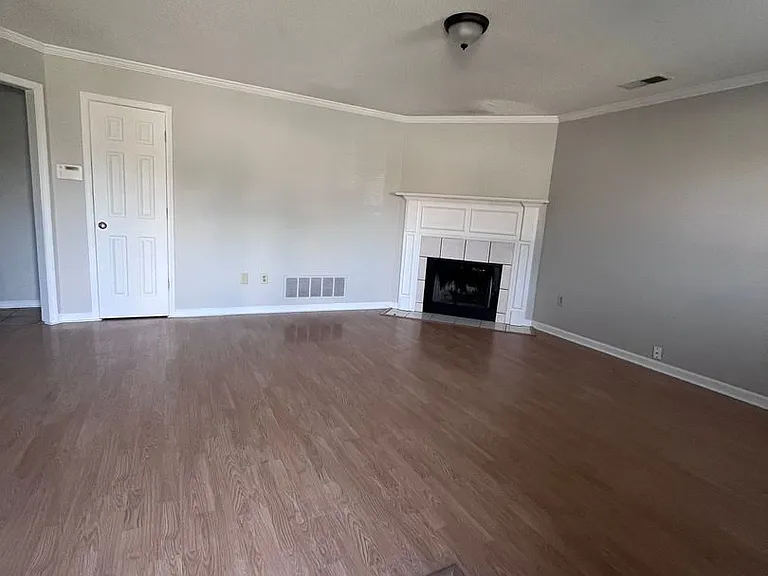 616 N Ericson Rd — Photo 5