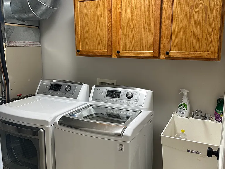 1658 Pine Ridge Cir — Photo 10