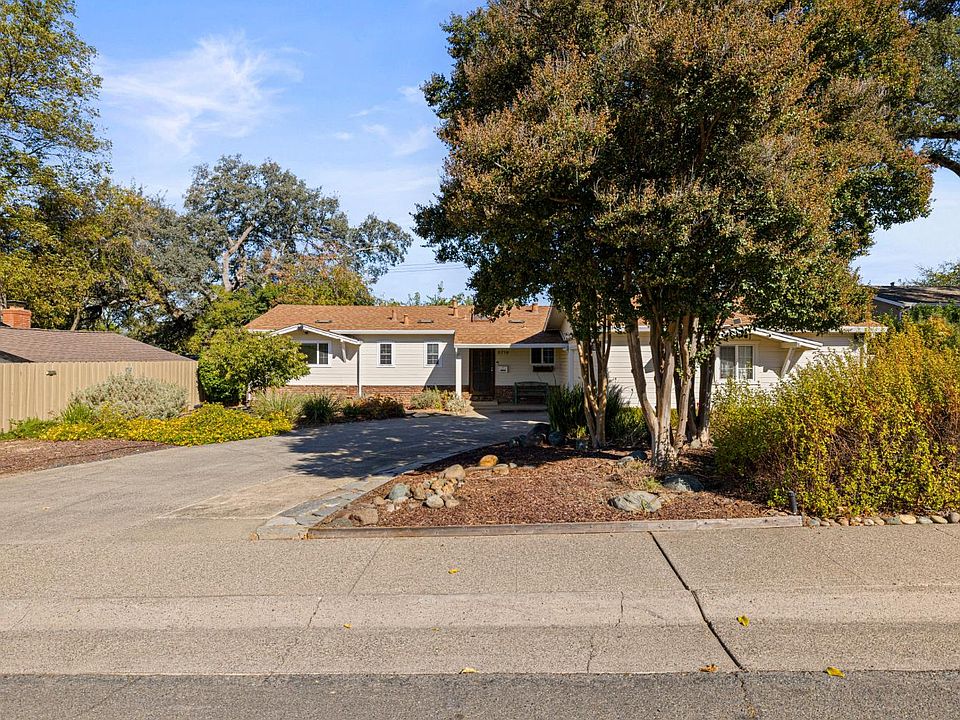 1st image of 8719 Mohawk Way