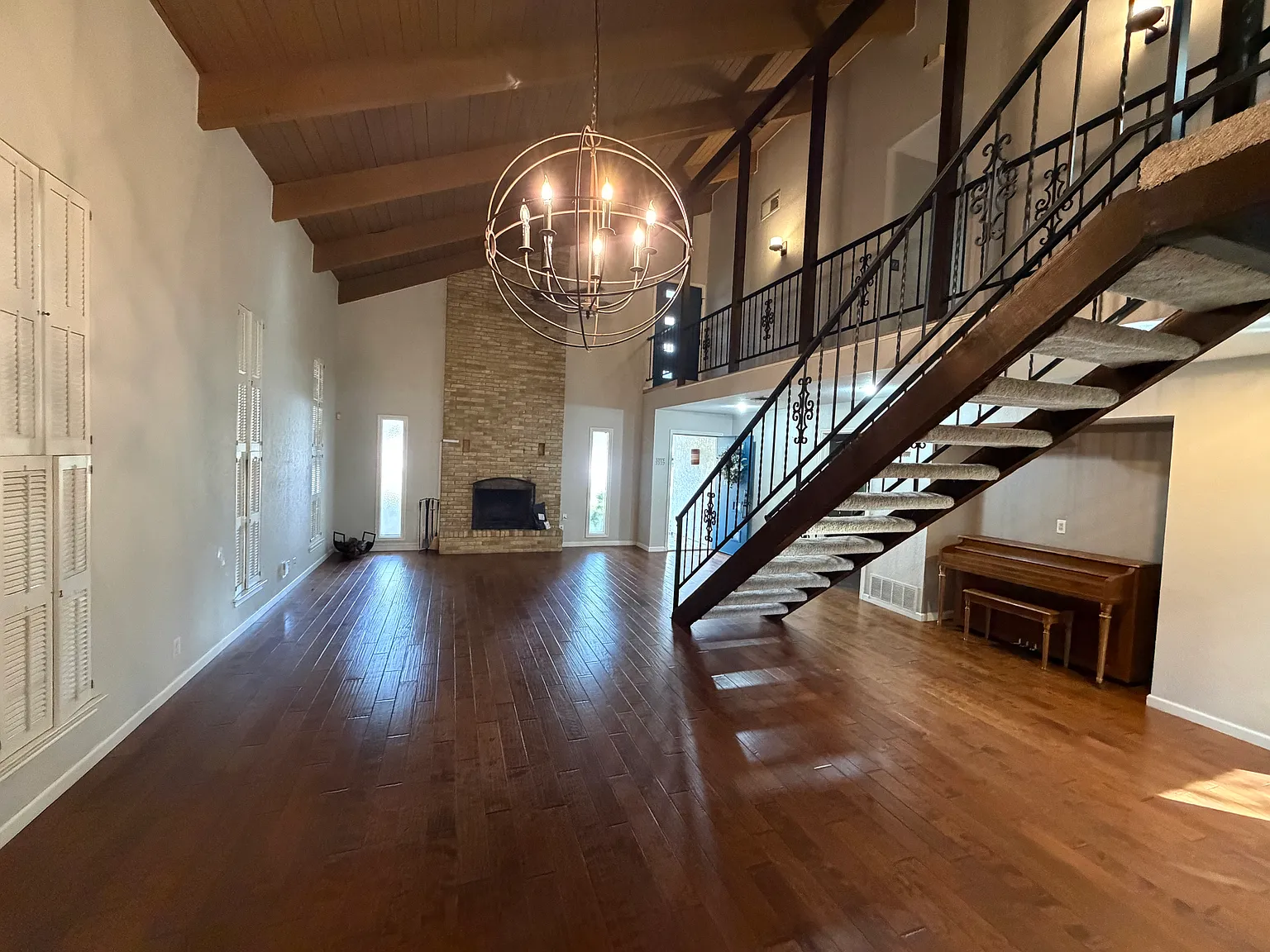 4 bed, 2161 sqft, $2,350 — Photo 4