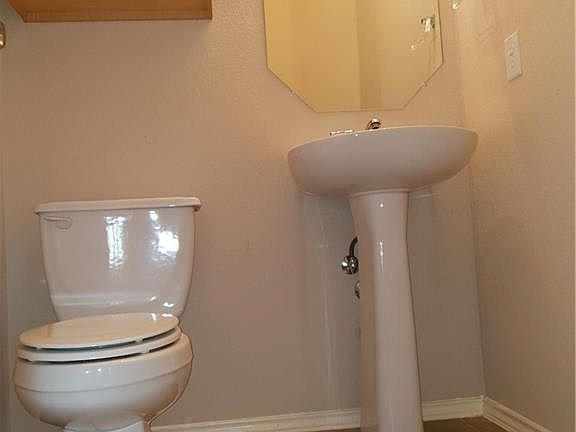 4th image of 8700 White Ibis Dr