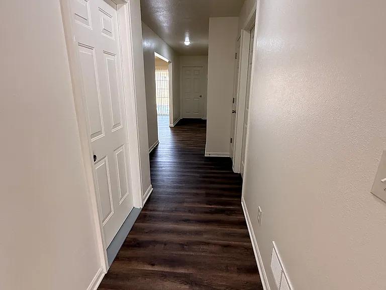 124 SE 1171st Rd #1 — Photo 4
