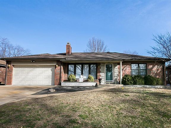 2nd image of 10649 Charrette Dr