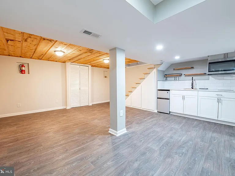 11419 Greenberry Rd — Photo 33