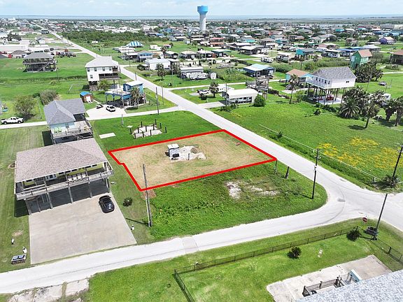 4th image of 865 S Crystal Beach Rd