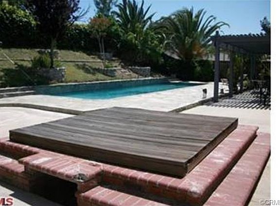 4th image of 24857 Manzanita Ave