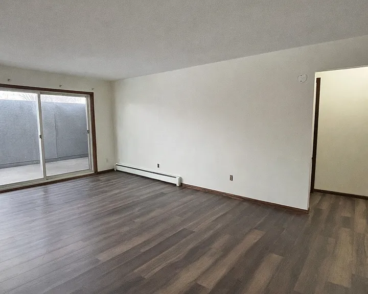 5211 Xerxes Ave N, Brooklyn Center, MN 55444 (12 Units) — Photo 6