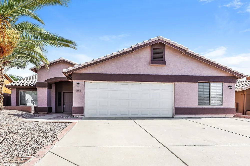 3 bed, 2.0 bath, 2058 sqft, $2,505 — Photo 1