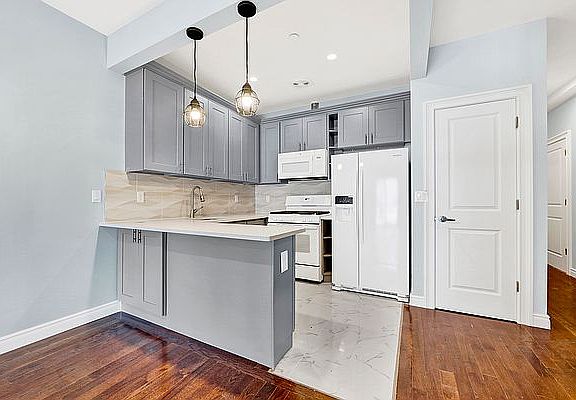 3rd image of 82 Milford St #3C