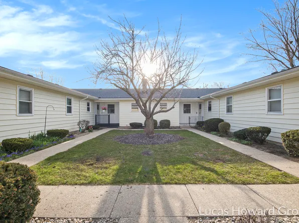 728 Andover St SE #48, Grand Rapids, MI 49548