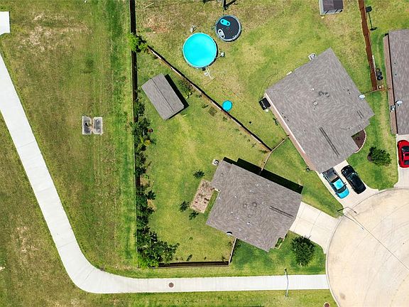 3rd image of 20547 Humble Brook Dr