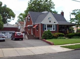 894 Hamilton St, Rahway, NJ 07065