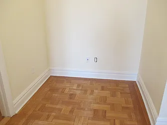 Rented by Rita S Citrin, LREB