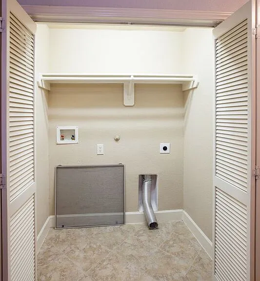5124 Belmont Ave — Photo 28