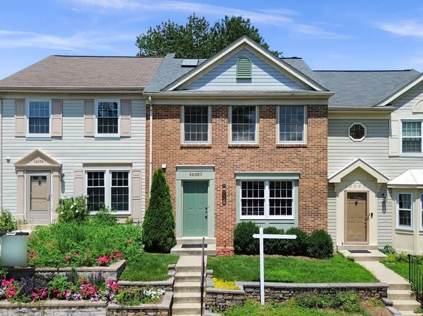 12537 Coral Grove Pl, Germantown, MD 20874