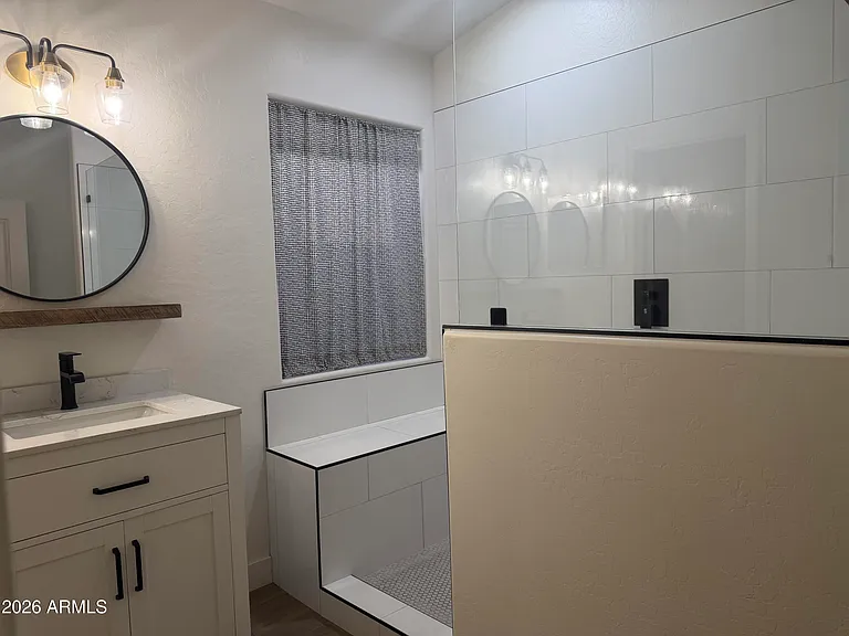 1438 E Cindy St — Photo 10
