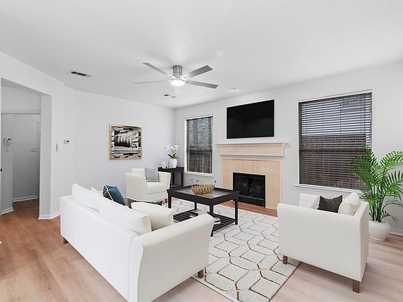 3rd image of 22 Almond Branch Pl