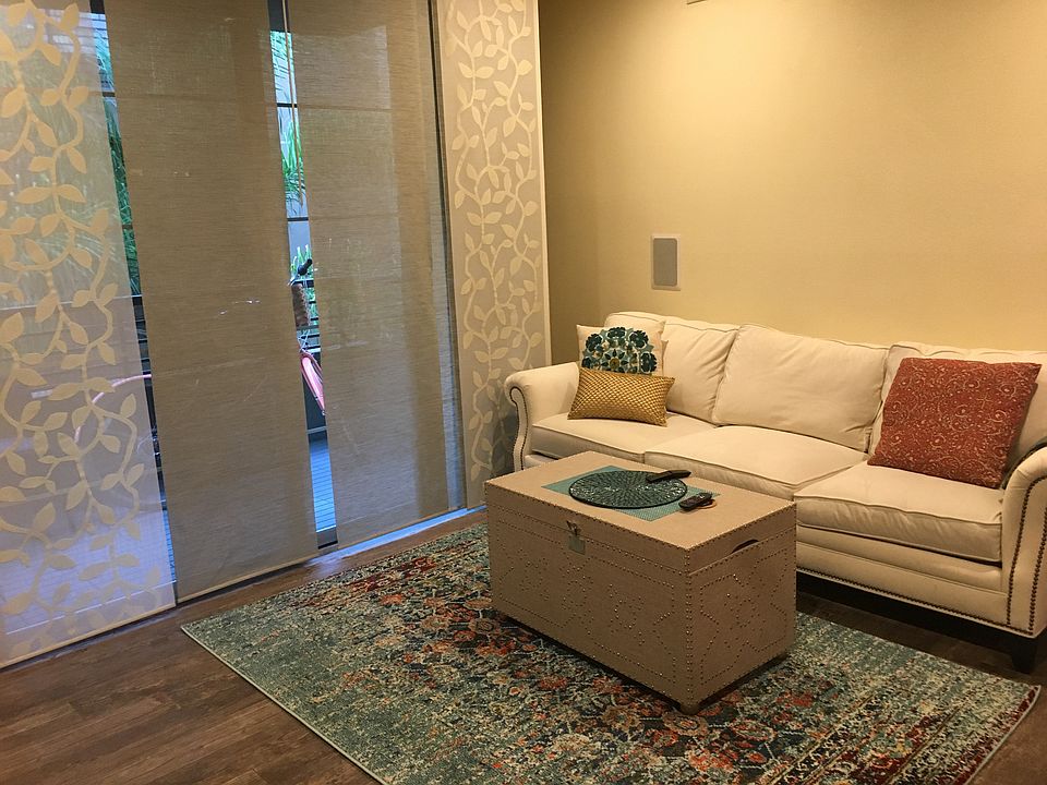 Image 1_living room